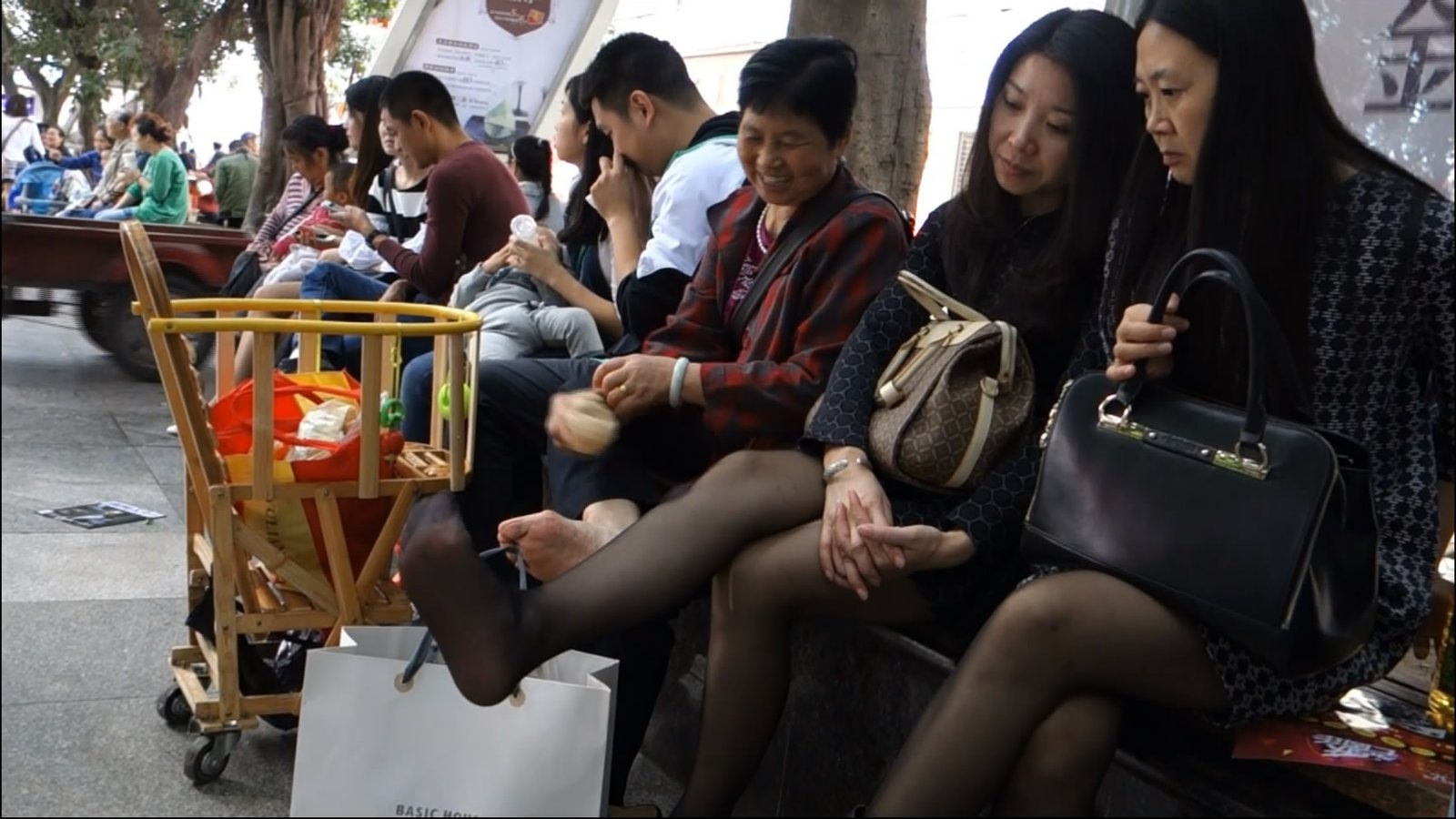 streetsnapfootm[00 00 38][20181202 112423 6]